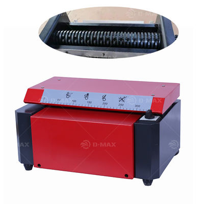 Ανακυκλώσιμα απόβλητα κουτί κουτιού κόψιμο Kraft χαρτί επεκτείνοντας μηχανή θραύσης Perforators